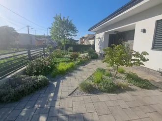 Moderné záhrady a malé predzáhradky: Inšpirácie a tipy pre váš zelený raj Moderné záhrady a malé predzáhradky: Inšpirácie a tipy pre váš zelený raj